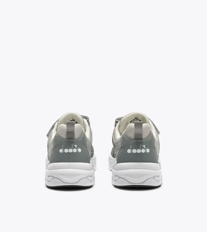 Alley Ps Running shoe – Kids – 4 to 8 years old Alley Ps Running shoe – Kids – 4 to 8 years old