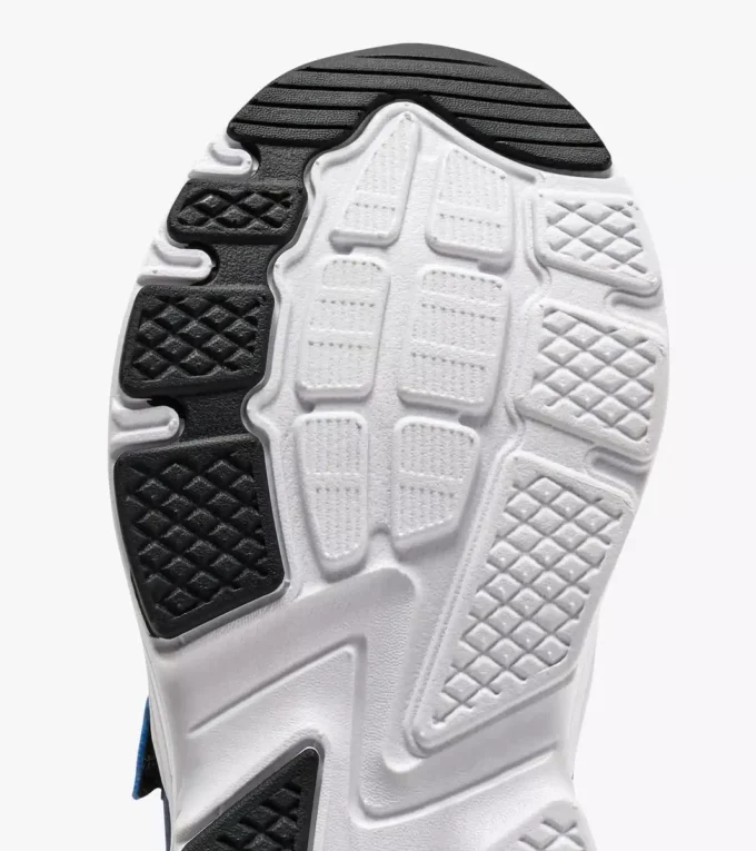 Alley Ps Running shoe – Kids – 4 to 8 years old Alley Ps Running shoe – Kids – 4 to 8 years old