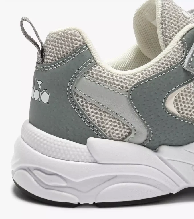 Alley Ps Running shoe – Kids – 4 to 8 years old Alley Ps Running shoe – Kids – 4 to 8 years old