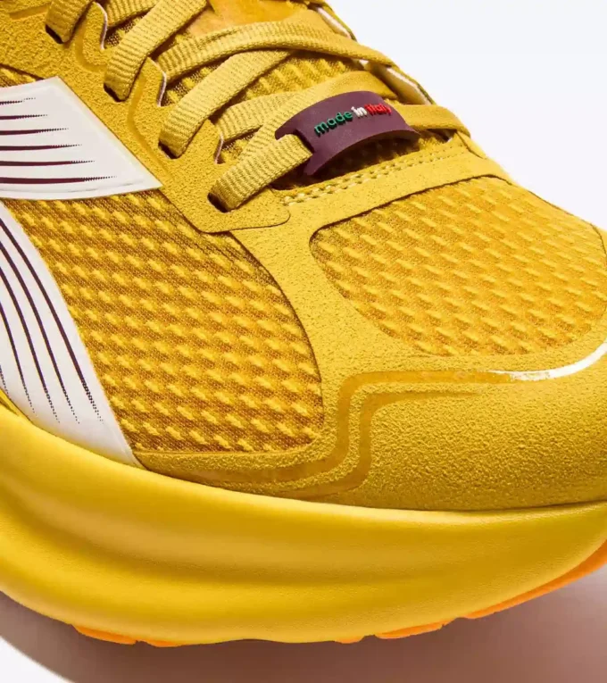 Atomo Star Made in Italy running shoe – Lightness and cushioning Atomo Star Made in Italy running shoe – Lightness and cushioning
