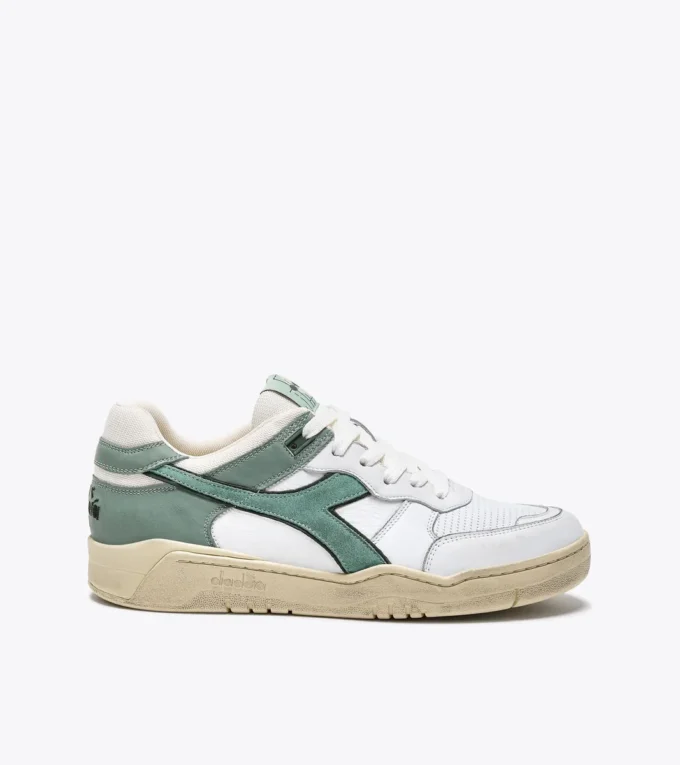 B.560 Used Heritage shoe