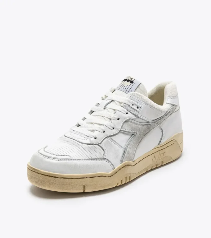 B.560 Used Heritage shoe