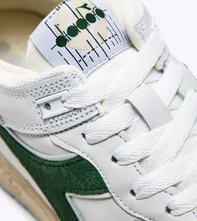 B.560 Used Heritage shoe