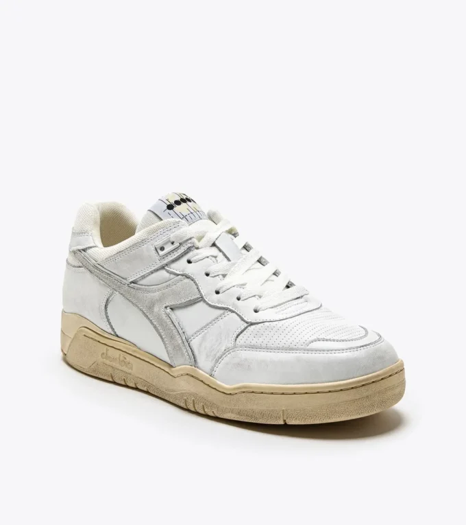 B.560 Used Heritage shoe