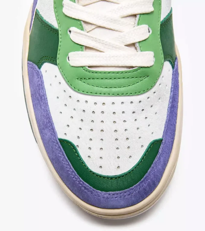 B.560 Used Ww Italia Heritage shoe – Made In Italy – Gender Neutral B.560 Used Ww Italia Heritage shoe – Made In Italy – Gender Neutral