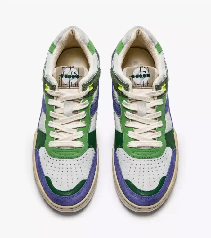 B.560 Used Ww Italia Heritage shoe – Made In Italy – Gender Neutral B.560 Used Ww Italia Heritage shoe – Made In Italy – Gender Neutral