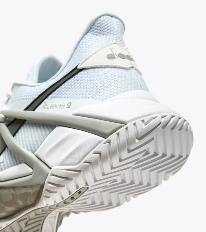 B.Icon 2 Ag Tennis shoes for hard surfaces or clay