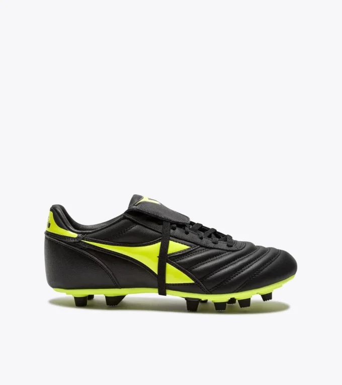 Brasil Icon Lt T Mdpu Leather calcio boots for firm grounds