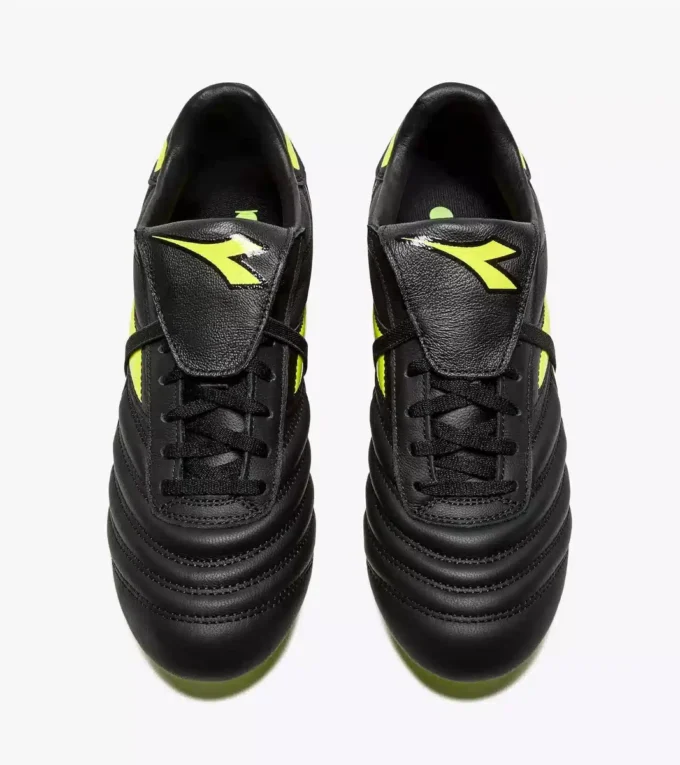 Brasil Icon Lt T Mdpu Leather calcio boots for firm grounds