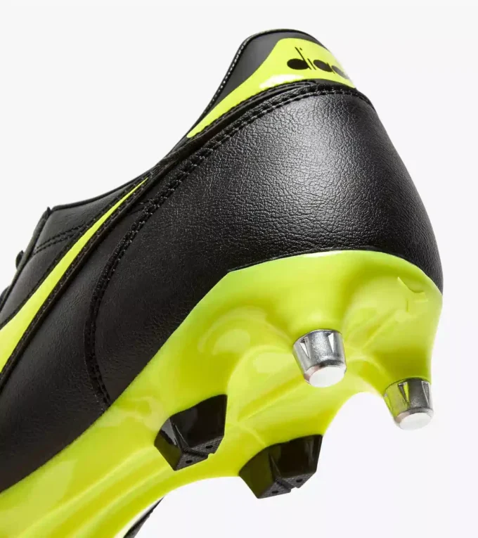 Brasil Icon R Mph Calcio boots for oft and wet grounds