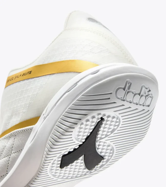 Brasil Sala Elite Id Futsal Shoe – Specific sole for indoor or parquet surfaces Brasil Sala Elite Id Futsal Shoe – Specific sole for indoor or parquet surfaces