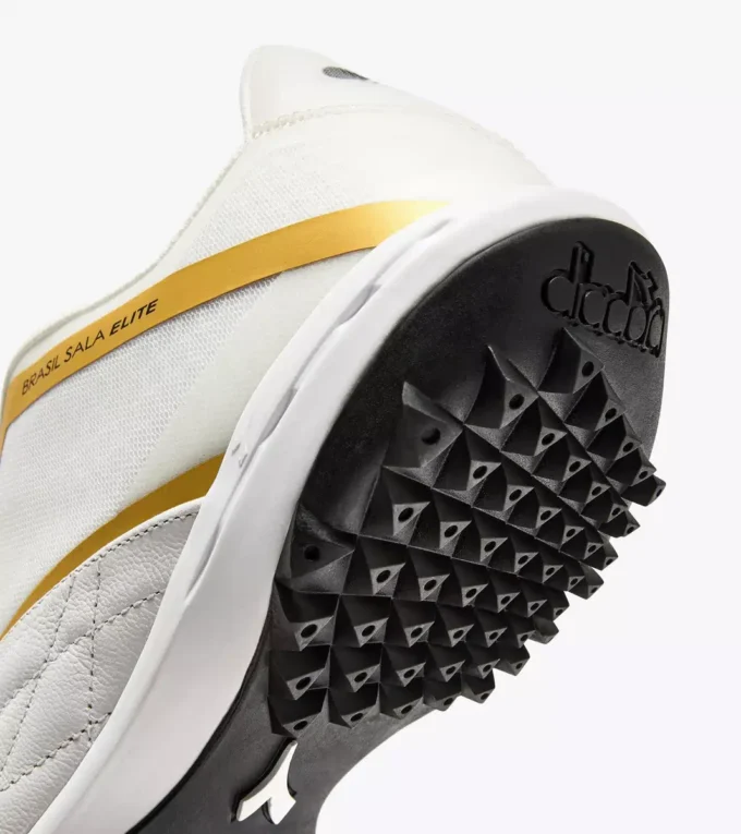 Brasil Sala Elite Tf Futsal Shoe – Specific sole for synthetic surfaces Brasil Sala Elite Tf Futsal Shoe – Specific sole for synthetic surfaces