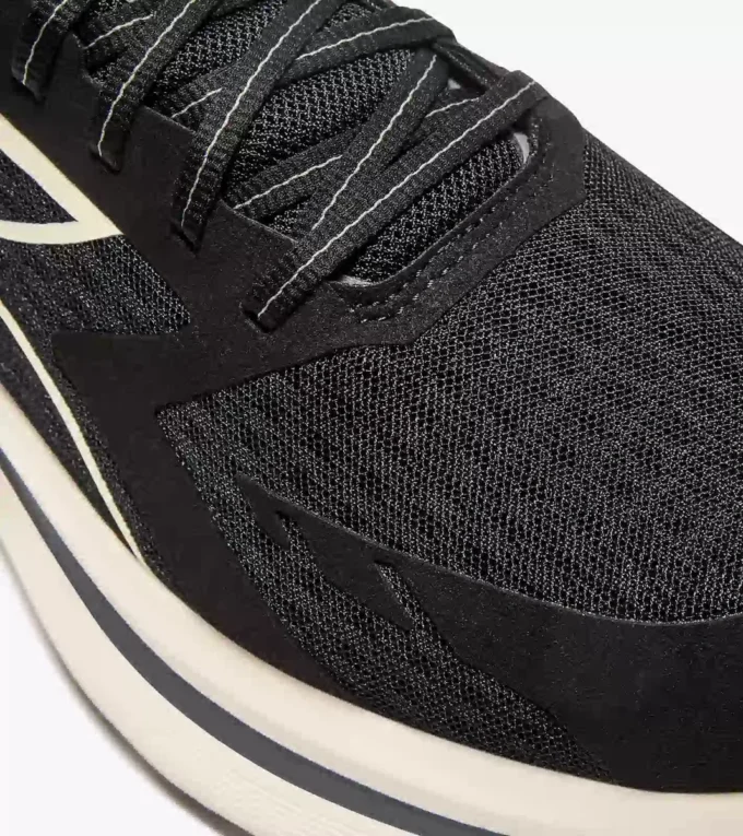 Cellula Running shoe – Comfort and stability