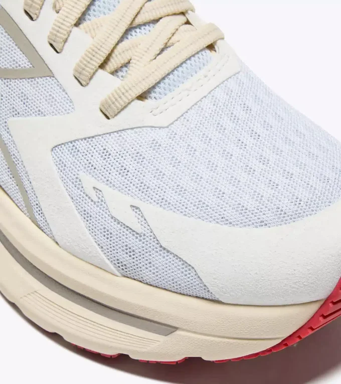 Cellula W Running shoe – Comfort and stability