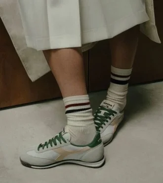 Cross Low-profile suede sneaker