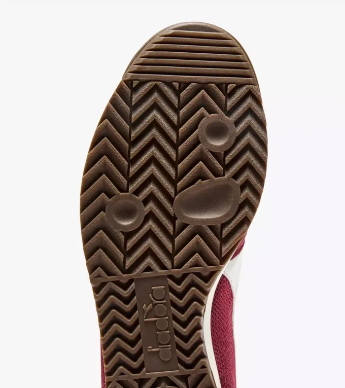 Cross Low-profile suede sneaker