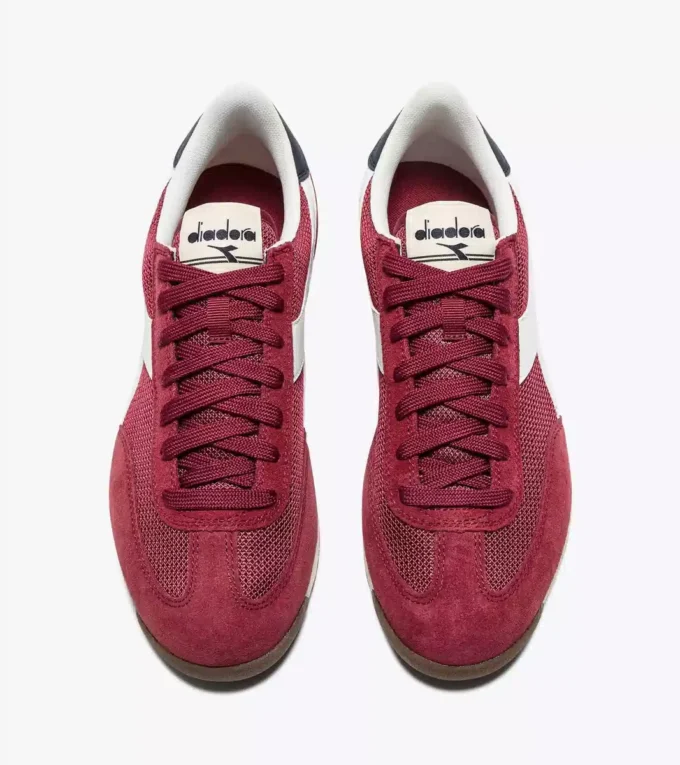 Cross Low-profile suede sneaker