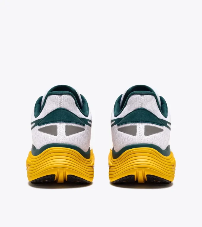 Equipe Nucleo Running shoes
