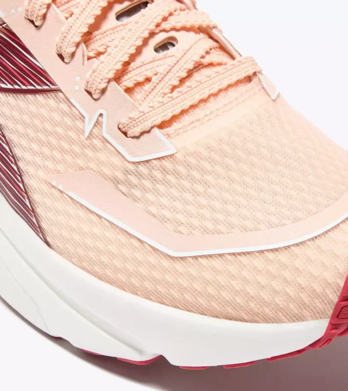 Frequenza 2 W Running shoe – Lightness and reactivity