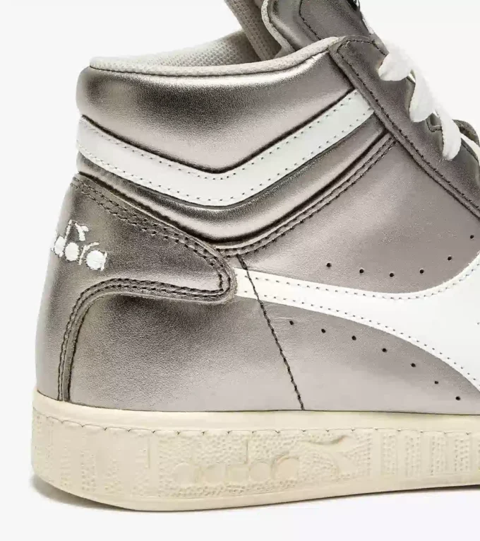 Game L High Metallic Wn Leather sports sneakers