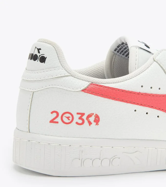 Game L Low 2030 Sporty sneakers – Unisex Game L Low 2030 Sporty sneakers – Unisex