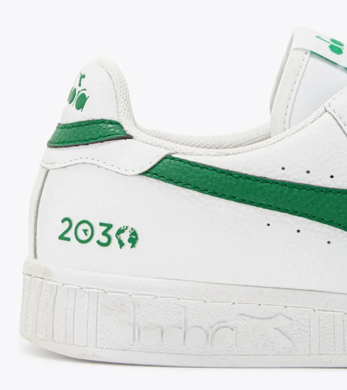 Game L Low 2030 Sporty sneakers – Unisex Game L Low 2030 Sporty sneakers – Unisex