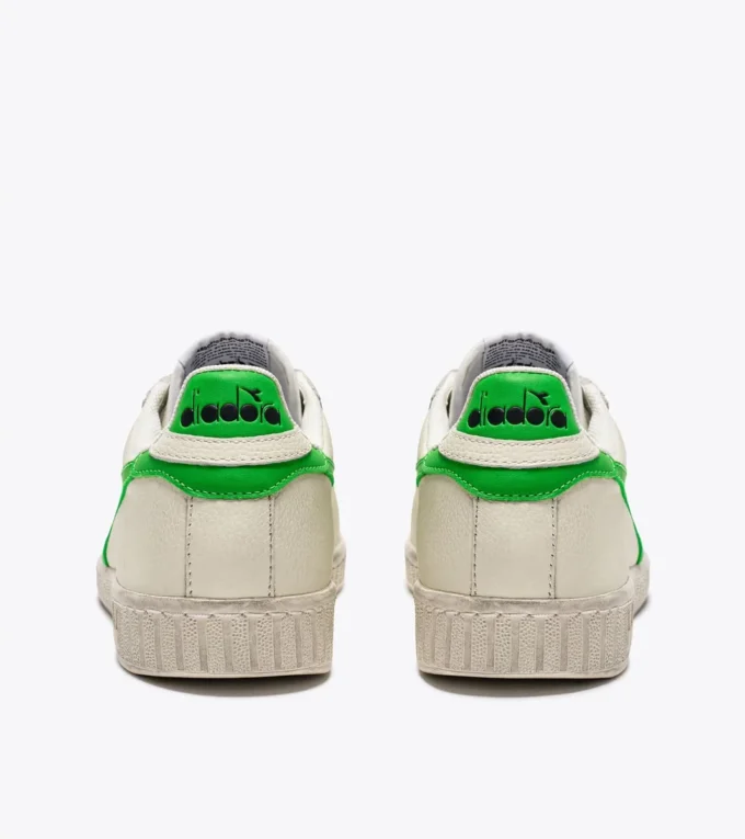 Game L Low Fluo Waxed Sporty sneakers – Gender neutral Game L Low Fluo Waxed Sporty sneakers – Gender neutral