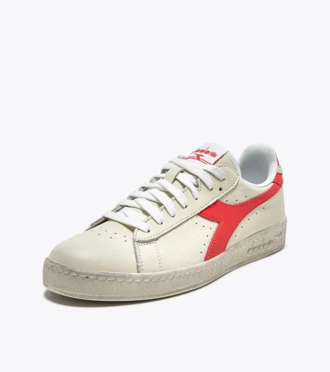 Game L Low Fluo Waxed Sporty sneakers – Gender neutral Game L Low Fluo Waxed Sporty sneakers – Gender neutral