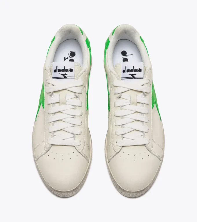 Game L Low Fluo Waxed Sporty sneakers – Gender neutral Game L Low Fluo Waxed Sporty sneakers – Gender neutral