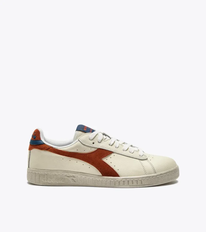 Game L Low Waxed Suede Pop Sporty sneakers Game L Low Waxed Suede Pop Sporty sneakers