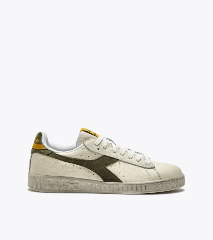 Game L Low Waxed Suede Pop Sporty sneakers Game L Low Waxed Suede Pop Sporty sneakers