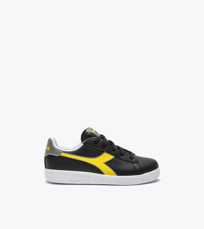 Game P Gs Sports shoes – Youth 8-16 years