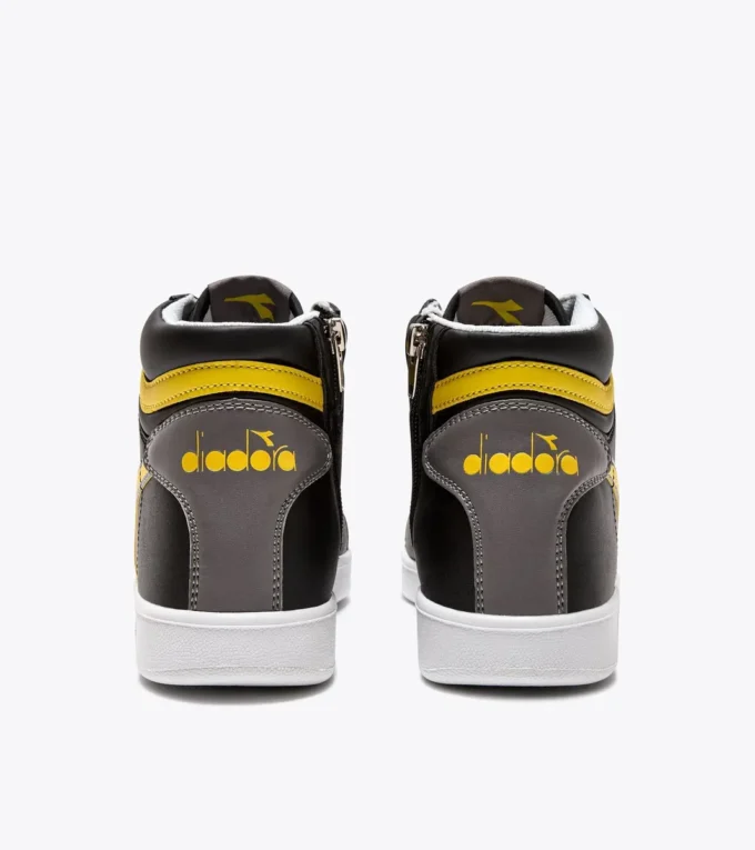 Game P High Gs Sports shoes – Youth 8-16 years
