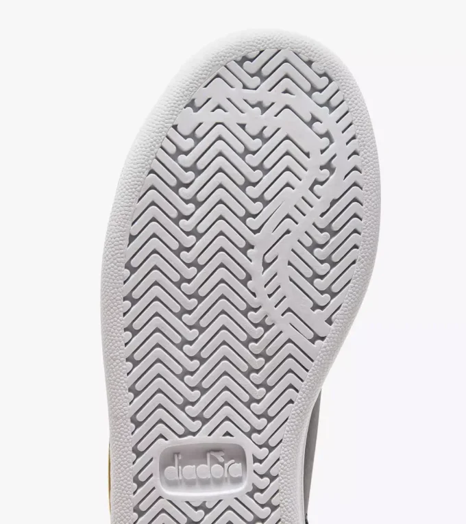 Game P High Gs Sports shoes – Youth 8-16 years