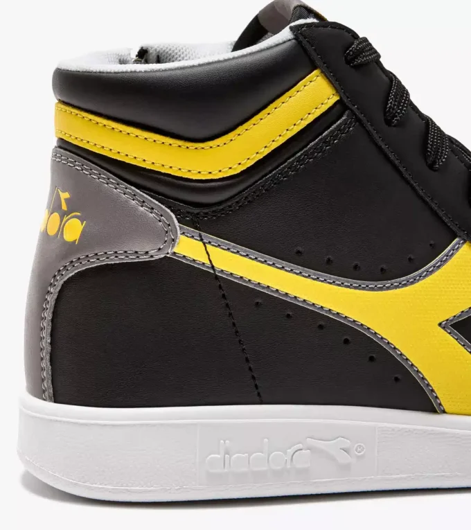 Game P High Gs Sports shoes – Youth 8-16 years