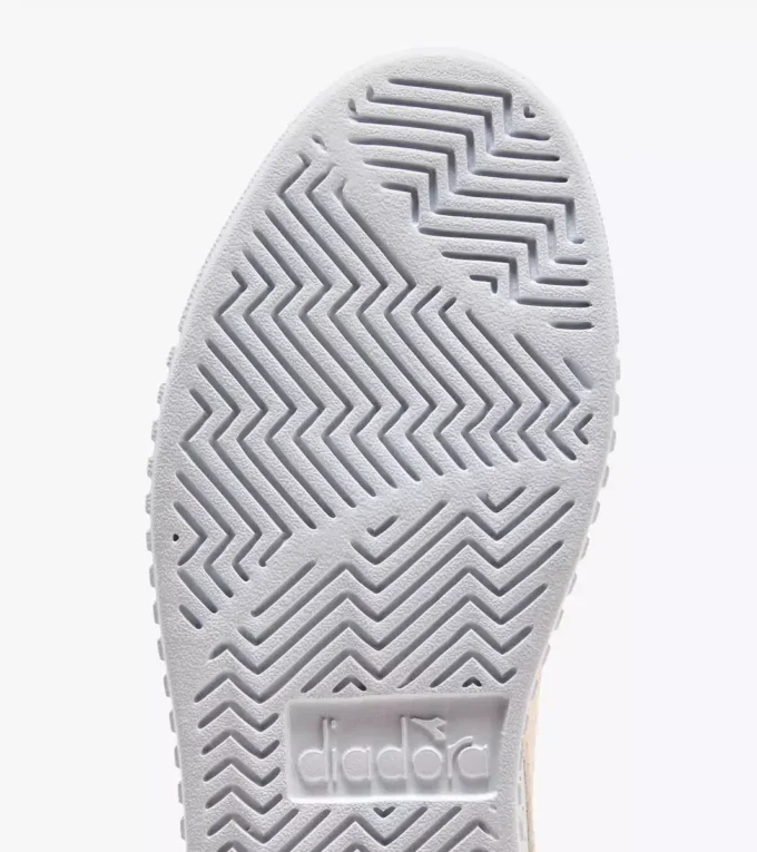 Game Step Skin Gs Sports shoes – Youth – 8-16 years old
