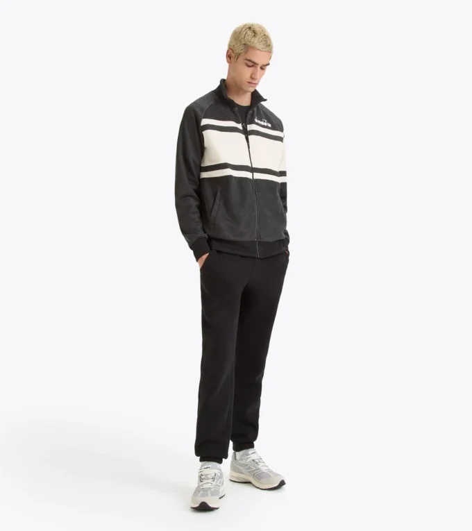 Jacket 80S Sports jacket with a regular fit – Gender Neutral Jacket 80S Sports jacket with a regular fit – Gender Neutral