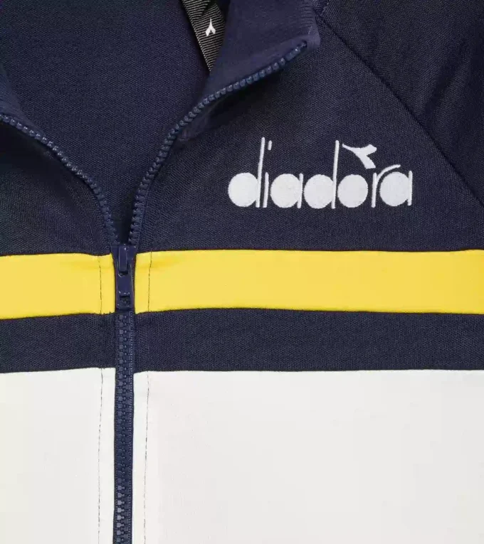 Jacket 80S Sports jacket with a regular fit – Gender Neutral Jacket 80S Sports jacket with a regular fit – Gender Neutral