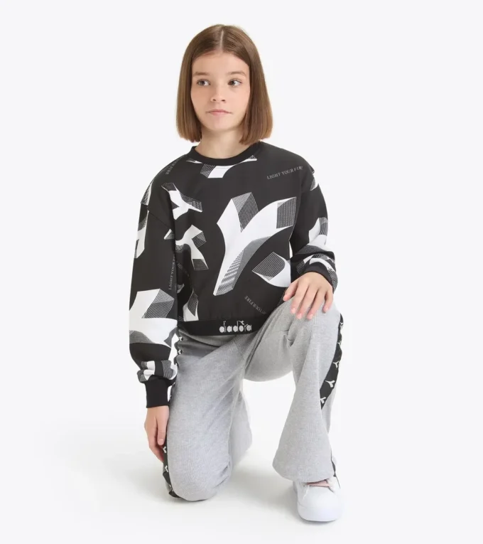 Jg. Sweatshirt Crop Aop Cropped sweatshirt – Girl Jg. Sweatshirt Crop Aop Cropped sweatshirt – Girl