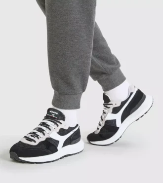 Kmaro 42 Suede Mesh Sports shoes – Unisex