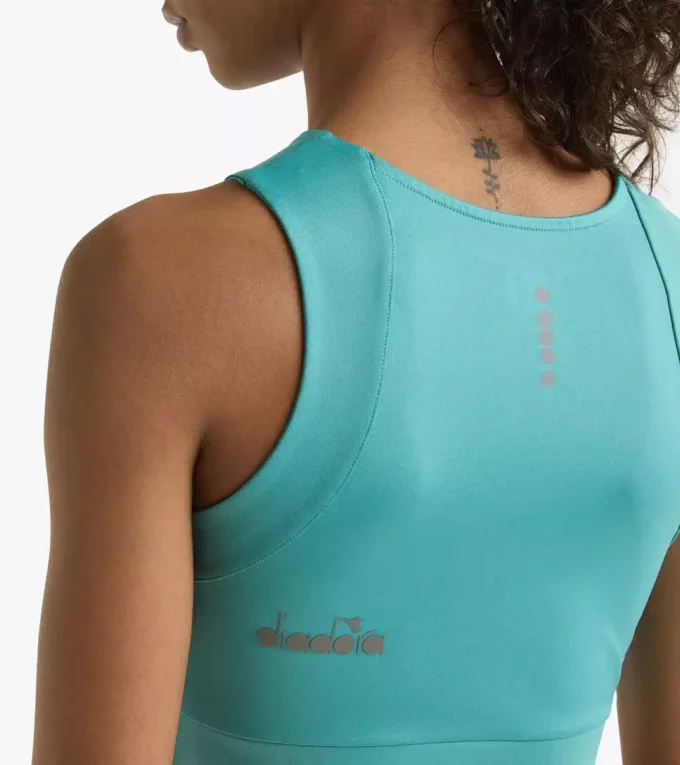 L. Crop Top Run Snug running top