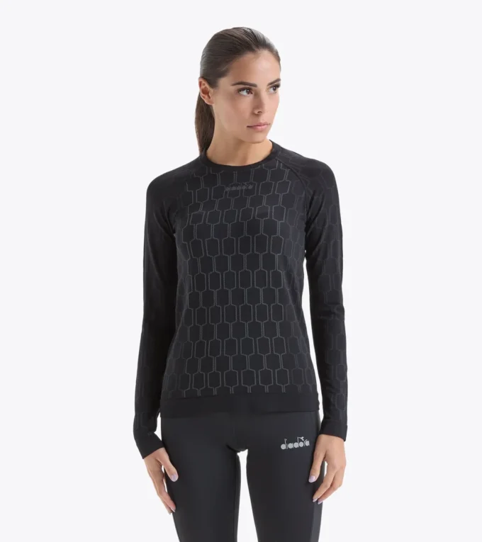 L. Ls Skin Friendly T-Shirt Long sleeves running T-shirt L. Ls Skin Friendly T-Shirt Long sleeves running T-shirt