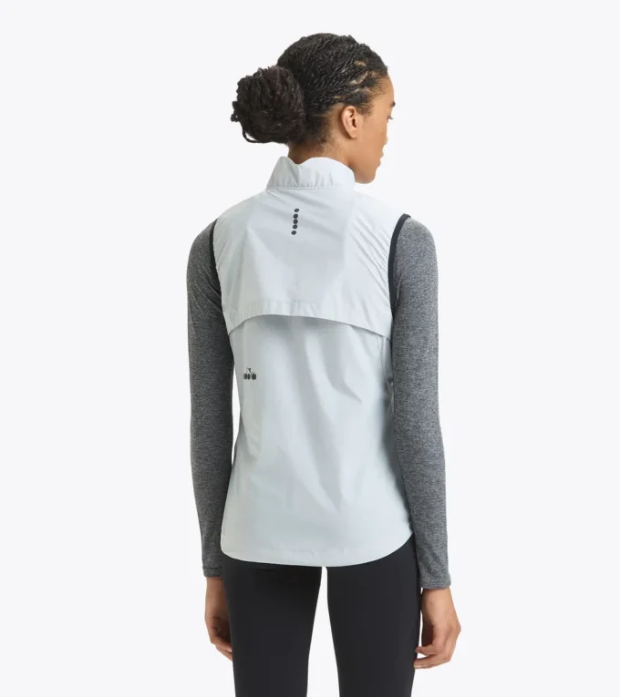 L. Packable Vest Waterproof vest – Donna L. Packable Vest Waterproof vest – Donna