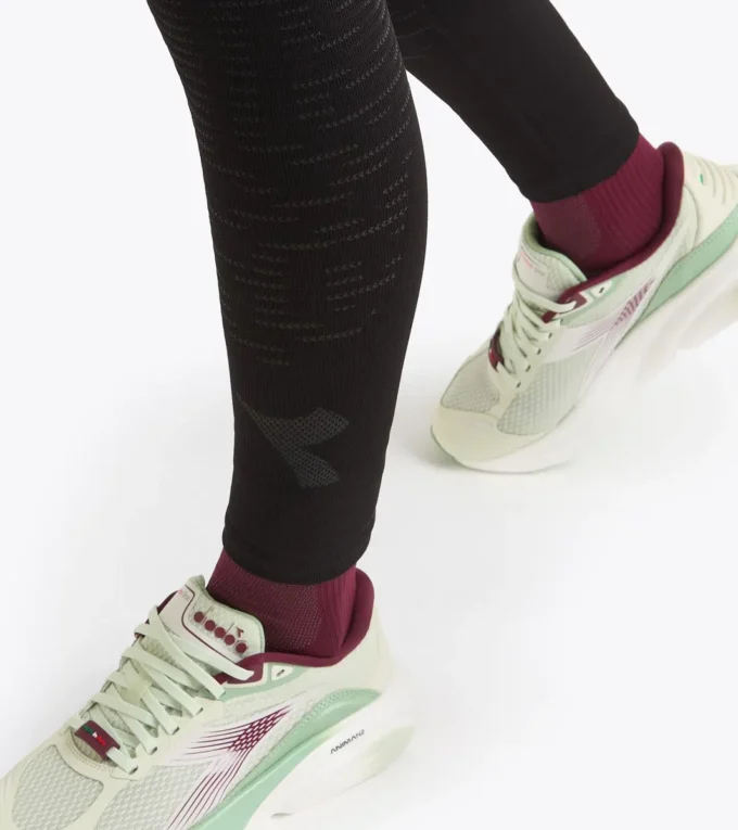 L. Run Tights Stratouno Technical tights for temperature control – Running
