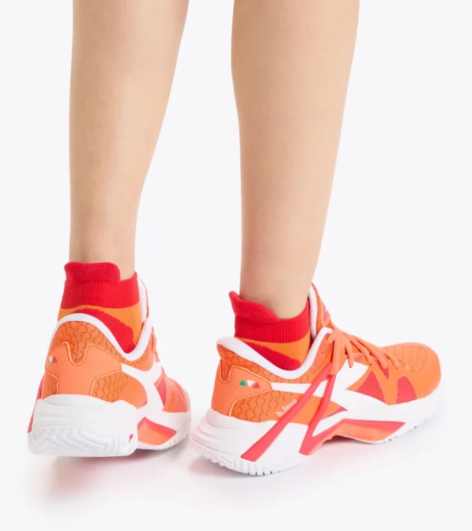 L. Socks Socks