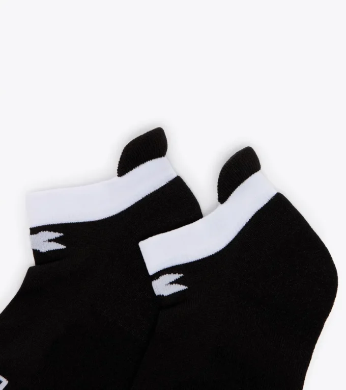 L. Socks Socks