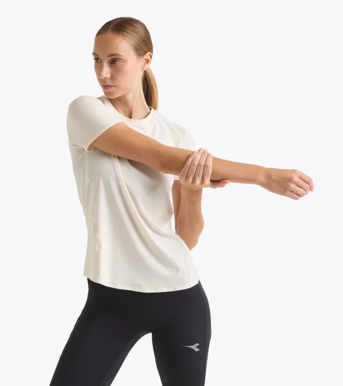 L. Ss T-Shirt Tech Run Crew High performance running t-shirt L. Ss T-Shirt Tech Run Crew High performance running t-shirt