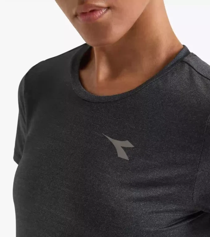 L. Ss T-Shirt Tech Run Crew High performance running t-shirt L. Ss T-Shirt Tech Run Crew High performance running t-shirt