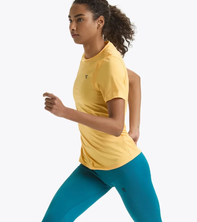 L. Ss T-Shirt Tech Run Crew Running t-shirt L. Ss T-Shirt Tech Run Crew Running t-shirt
