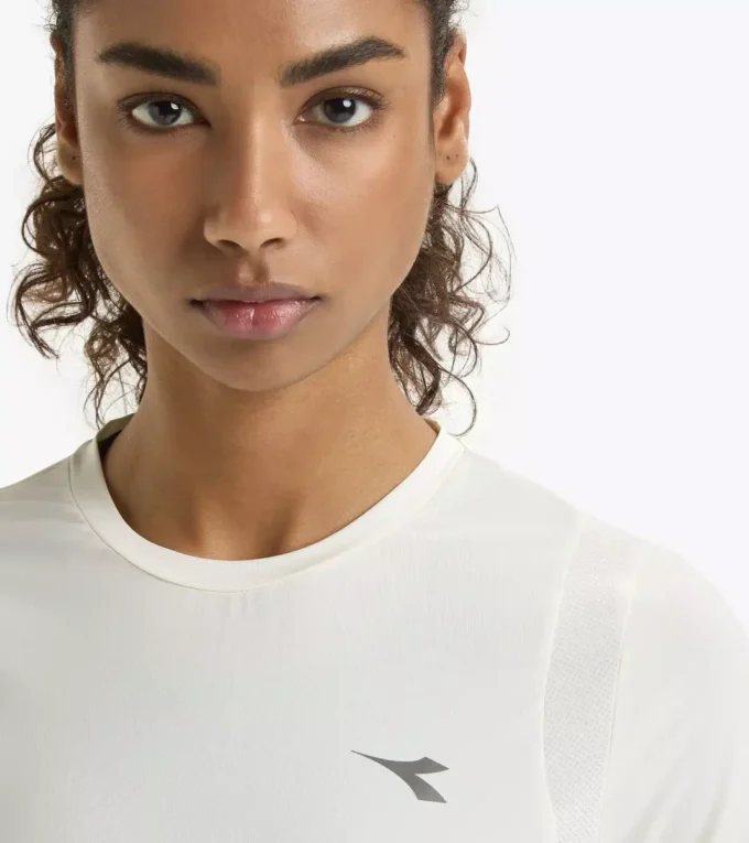 L. Ss T-Shirt Tech Run Crew Running t-shirt L. Ss T-Shirt Tech Run Crew Running t-shirt